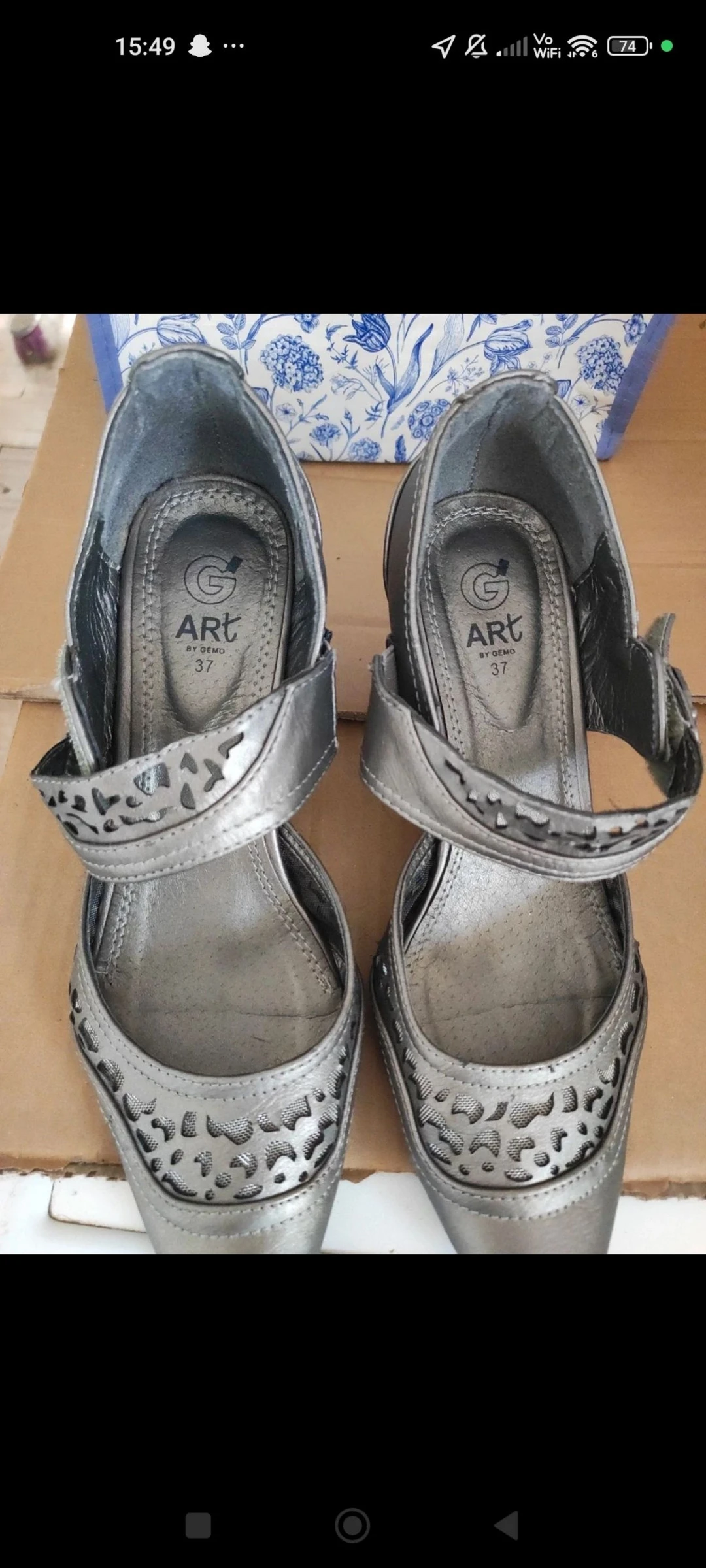 Shoes – photo 2